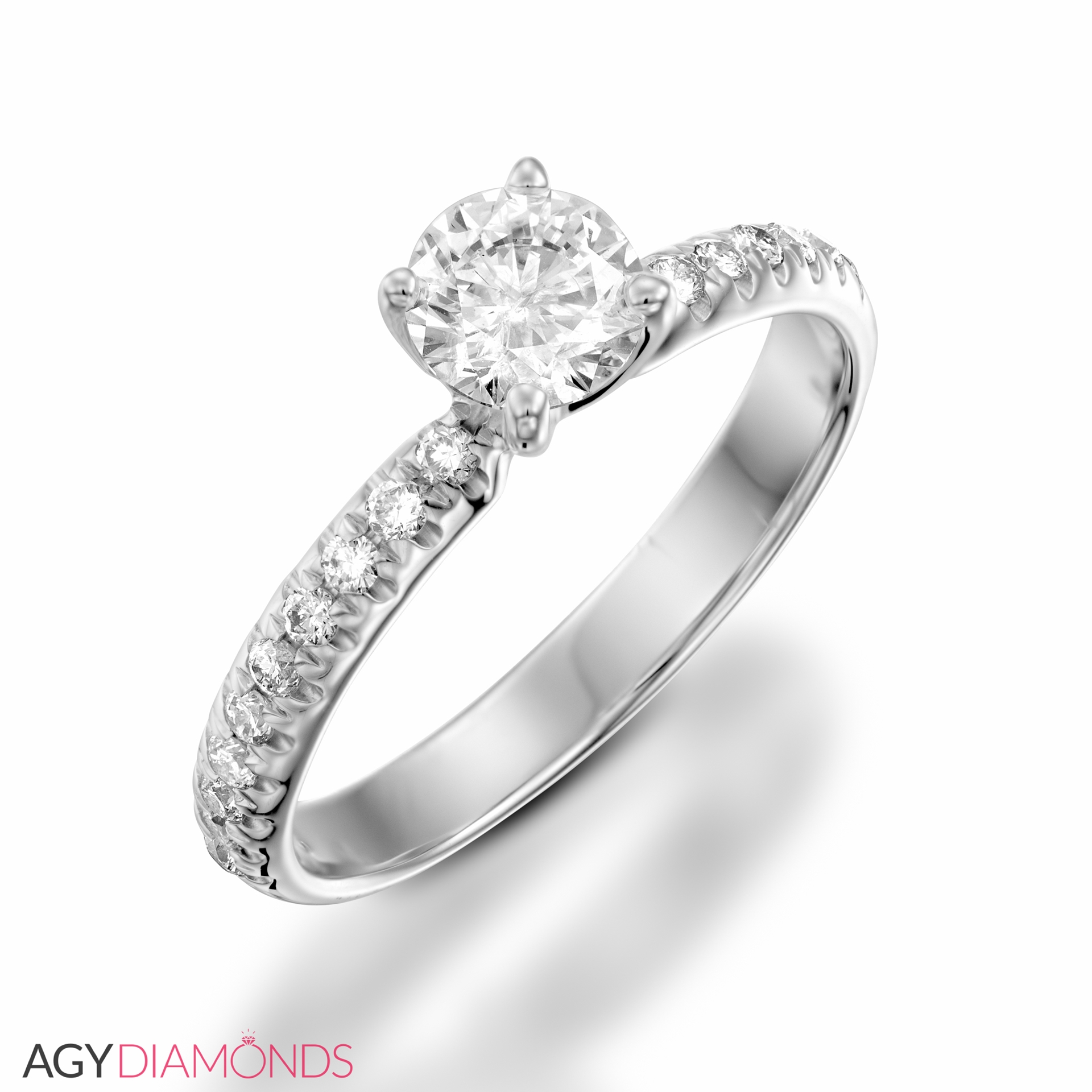 Classic Engagement Round Diamond Ring 