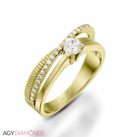 Picture of 0.44 Total Carat Classic Engagement Round Diamond Ring