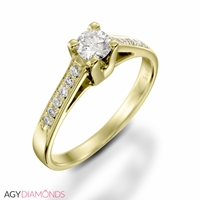 Picture of 0.32 Total Carat Classic Engagement Round Diamond Ring